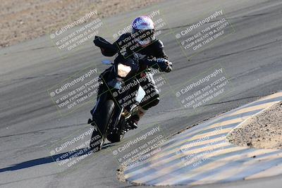 media/Jan-08-2022-SoCal Trackdays (Sat) [[1ec2777125]]/Turn 10 (2pm)/